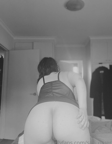 porno uniquementfans assez érotique photo