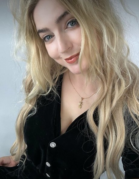 Chiquita Cosplay meilleure star du porno galerie