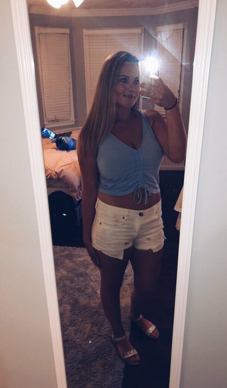 Olivia H meilleure star du porno galerie