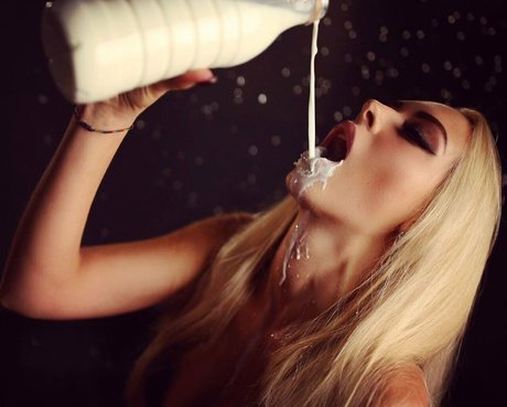 anna yummy étoile de haute qualité galeries