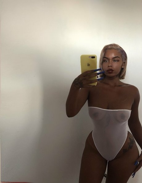 Polisavage star exclusive galerie