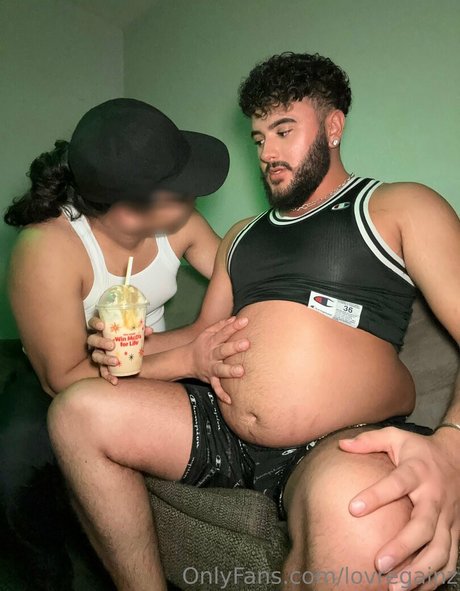 lovregainz modèle magnifique image