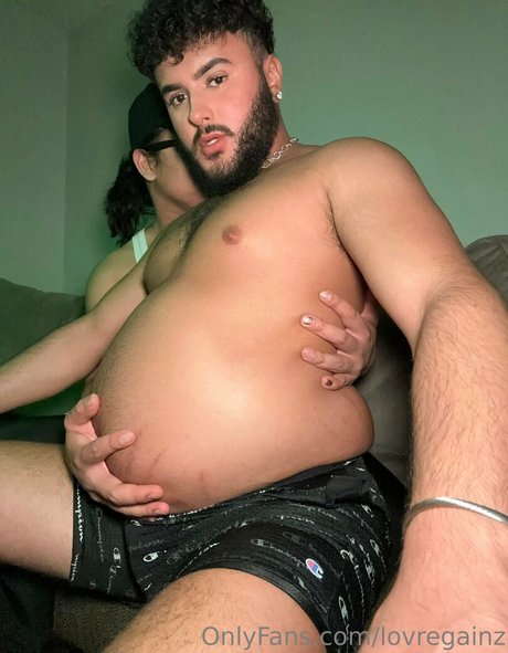 lovregainz modèle érotique image