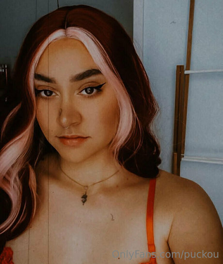 puckou modèle chaud archive