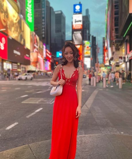 Yeonmi Park modèle de haute qualité des photos