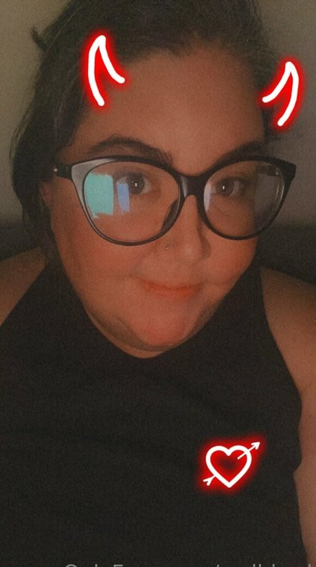 sadbbgrl modèle sympa archive