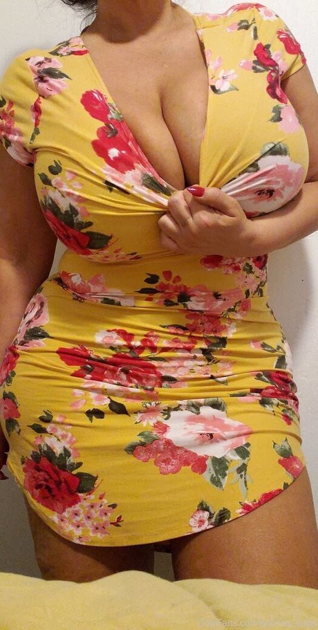 Subrina Lucia modèle exclusif galerie