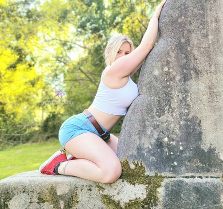 Asiri Ocean top star image