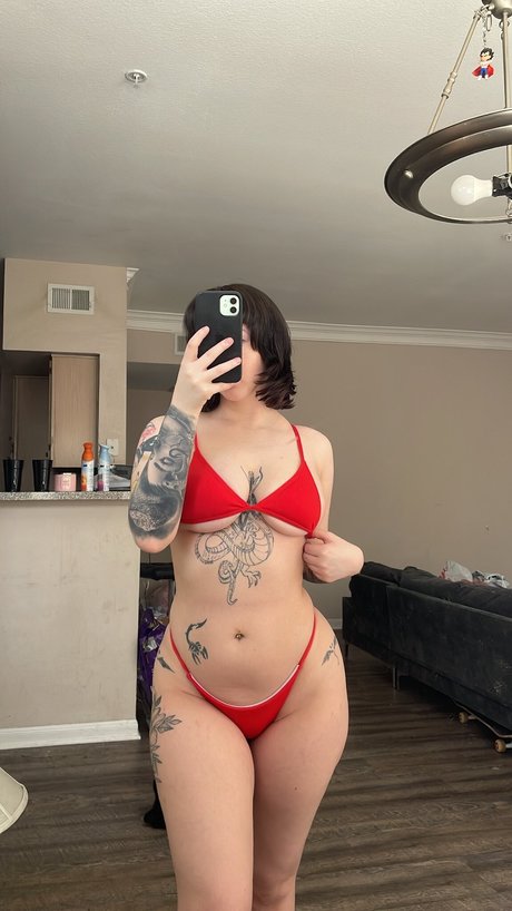 Krissyscx actrice chaude galeries