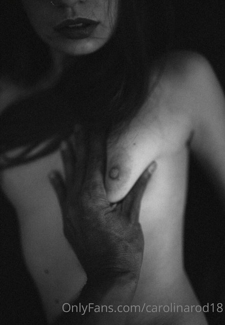 Carolina Rodrigues haut étoile images