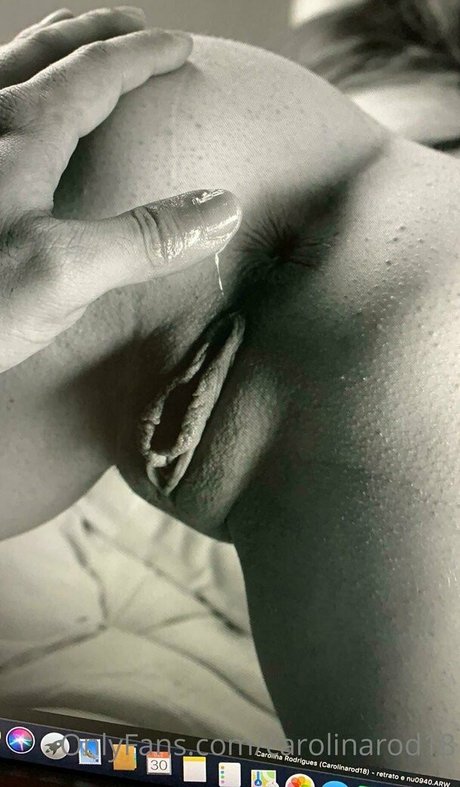 Carolina Rodrigues haut de star du porno des photos