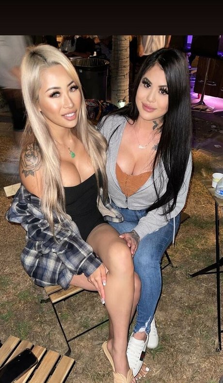 Cathdee modèle érotique image