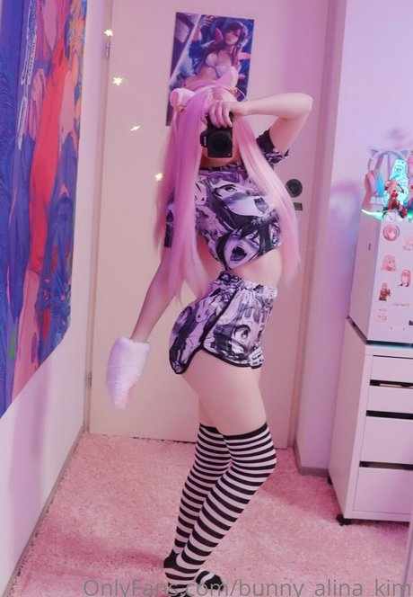 Alina Kim joli modèle photos