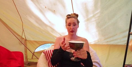 Rose Kelly étoile xxx photo