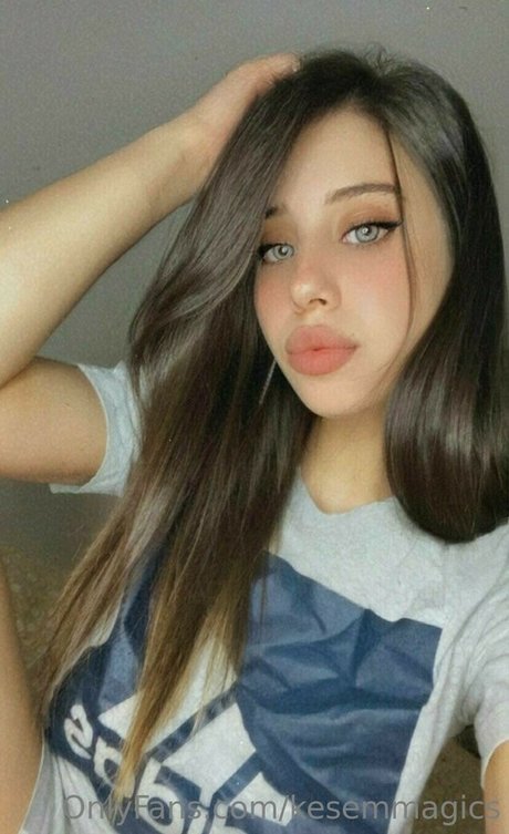 Kesem Oneill modèle de sexe collection