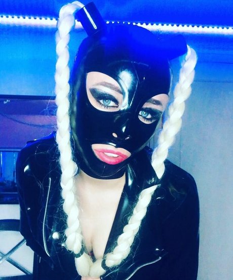 Cath28 star du sexe photos