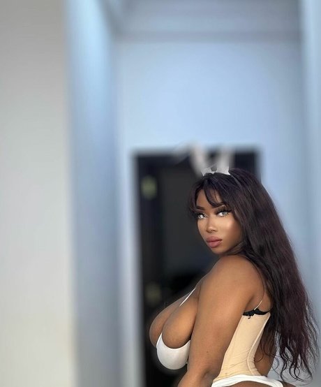 tokyo tea étoile adulte galerie