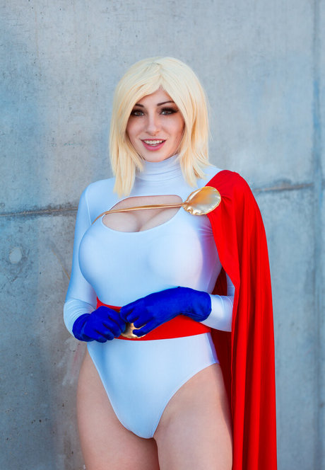 pom-pom girl nue onlyfans beau image