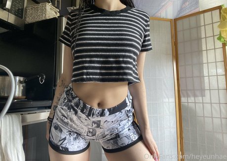 Heyeunhae modèle hd img