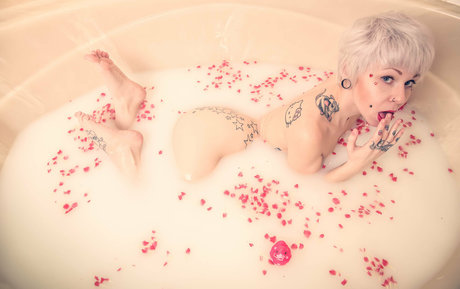 Riini belle star du porno des photos