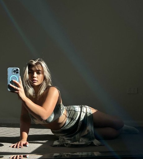 Mini Moo actrice parfaite galerie