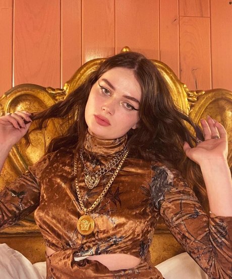 erosauclair actrice xxx image