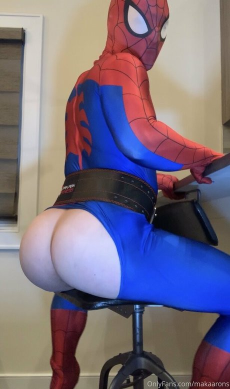 makaarons actrice porno photo