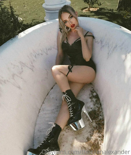 theellenalexander modèle sexy galerie