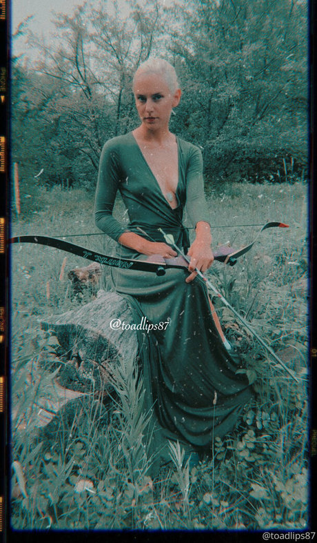 toadlips87free belle actrice image