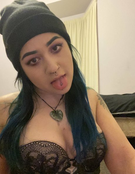 influenceur des médias sociaux onlyfans belle sexy img