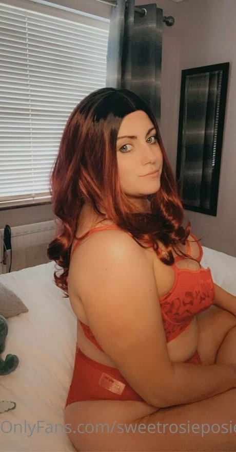sweetrosieposie actrice photo