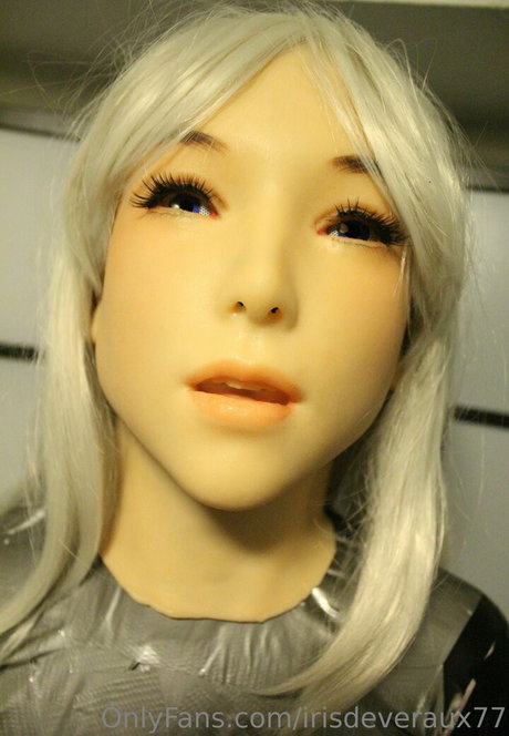 irisdeveraux77 modèle joli des photos