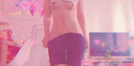 yassyyy actrice adulte img