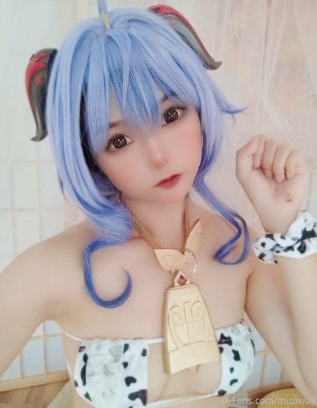 mica 03021993 actrice érotique img