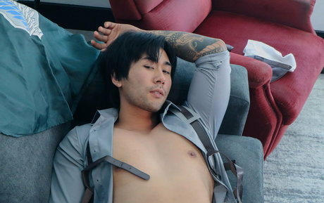 justinsaiyann star du porno chaude des photos