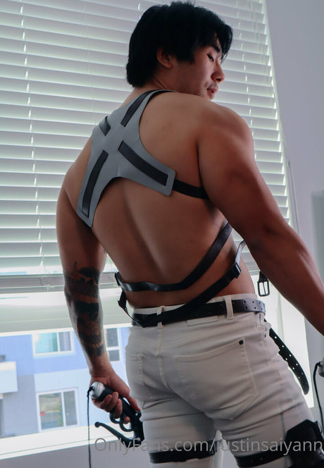 justinsaiyann actrice sexy galeries