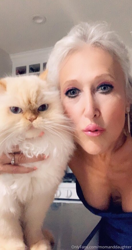 fans sociaux uniquement adulte exclusif image