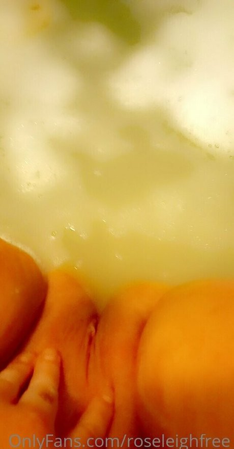 roseleighfree star érotique galerie