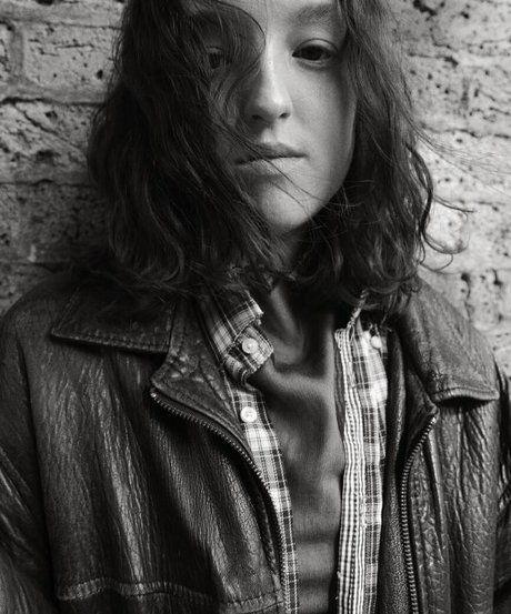 Bella Ramsey star pornographique images