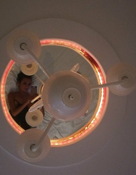 Nikoletta Ralli nus de stars du porno des photos