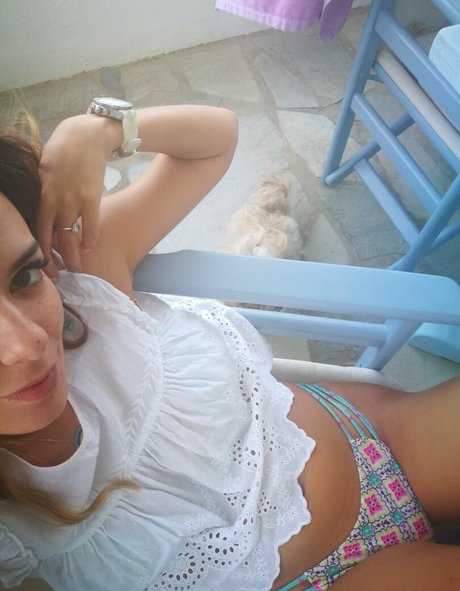 Nikoletta Ralli modèle magnifique galeries