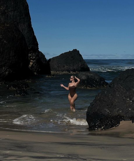 Bianca Elouise star du porno exclusive images