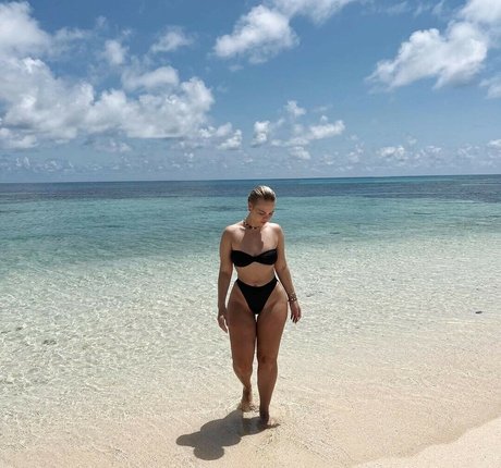 Bianca Elouise xxx star du porno galeries