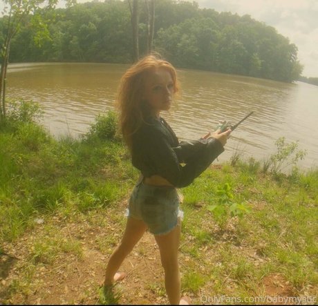 babymystic étoile nue galerie