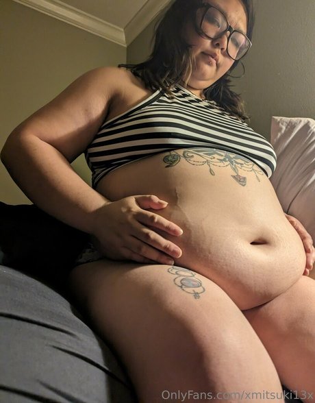 xmitsuki13x modèle parfait des photos