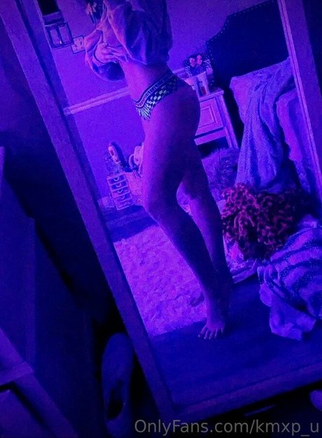 kmxp u modèle pornographique des photos