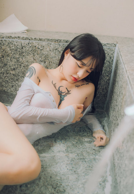 Seolhwa actrice pornographique photo