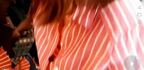 Natasha Raskin Sharp nus de stars du porno image