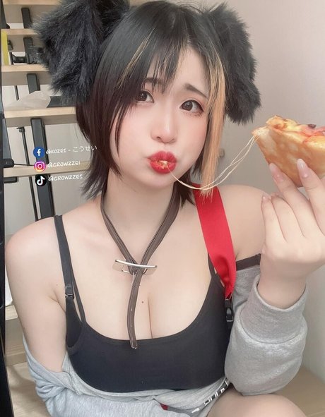 crowzzei actrice artistique des photos