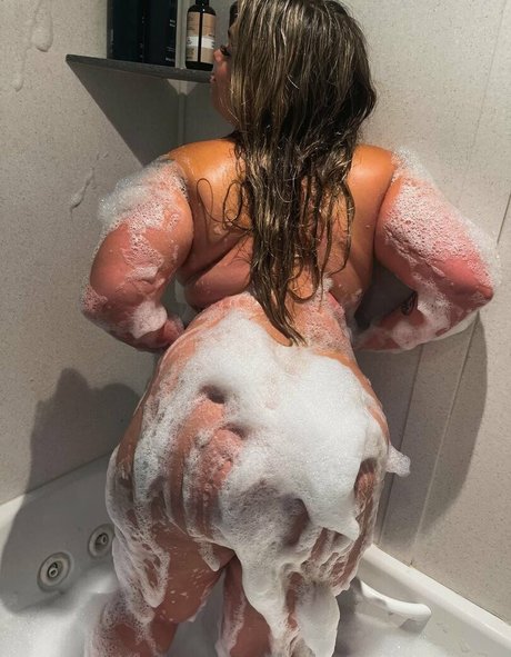 kittyxnita actrice artistique photos